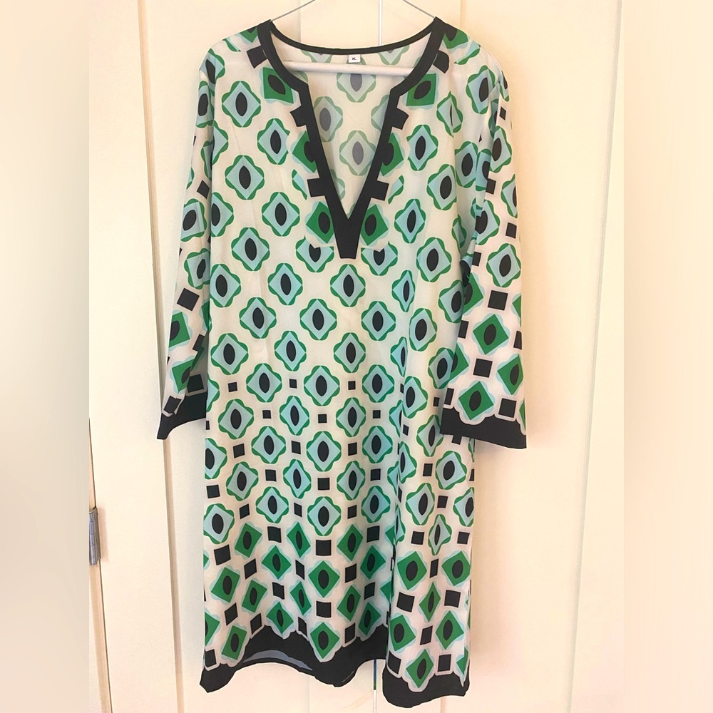 White silk-feel shift dress